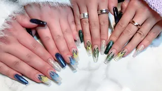 ネイル salon de Tiaraのネイルデザイン
