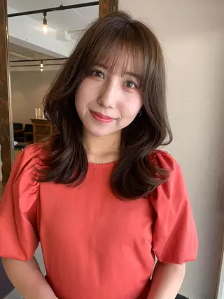 セミロング カラー 透明感/オリーブ/ グレージュ/YUKAのヘアスタイル