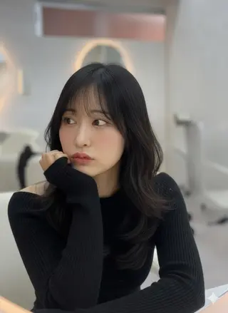 セミロング 倉林隆一/艶髪🌸 透明感/髪質改善のヘアスタイル