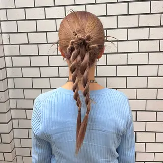 ロング ヘアアレンジ ハイトーン髪質改善 🫧大阪/kanonのヘアスタイル