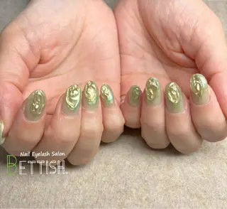 ネイル BETTISH. KUMIKO☺︎︎のネイルデザイン