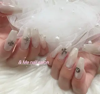 ネイル &ME ネイルサロンのネイルデザイン