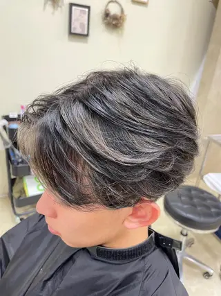 カラー メンズ 縮毛・酸性ストレート 特化のヘアスタイル