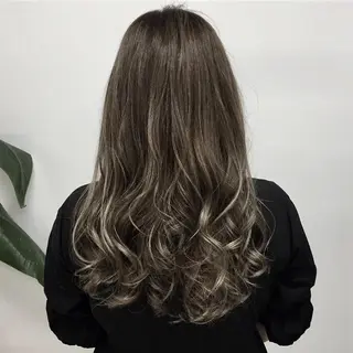 セミロング カラー 中塚 義人のヘアスタイル