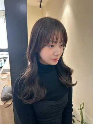 セミロング カラー hub hair レイヤー/透明感のヘアスタイル