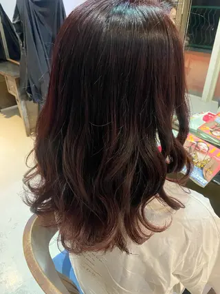 ミディアム ミディアムレイヤー/ 艶カラーNorikaのヘアスタイル