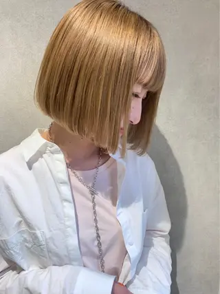 ショート カラー i muのヘアスタイル