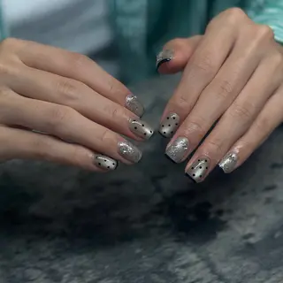 ネイル R.J.S⌘ nailのネイルデザイン