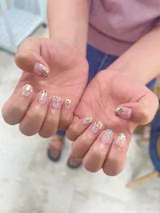 ネイル 吉田 里菜のネイルデザイン