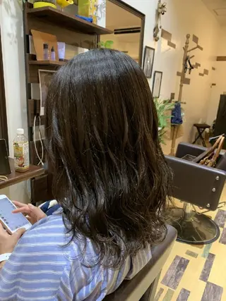 カラー ロング サトウ シューイチのヘアスタイル