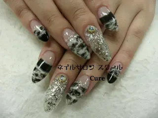 ロング ネイル ネイルサロン Cureのネイルデザイン