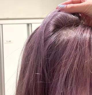 カラー 🌈コテ巻き風パーマ LOHASせいな🌈のヘアスタイル