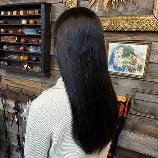 ロング カラー 川崎 かなでのヘアスタイル