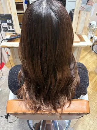 セミロング ヘアアレンジ 元山 透明感艶カラー 🌻レイヤーカットのヘアスタイル
