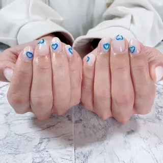 ネイル マジョリカ ブルーのネイルデザイン