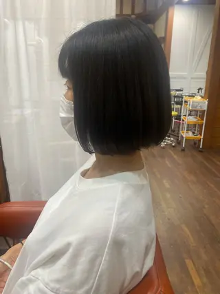 ミディアム 藤井 沙季のヘアスタイル