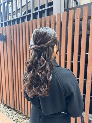 セミロング ヘアアレンジ 🎗️【ヘアセット 美眉】吉川玲🎗️のヘアスタイル