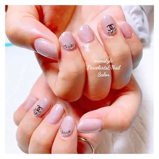 ショート ネイル 👑enen style👑のネイルデザイン