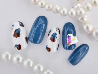 ネイル Tiary Nail Fのネイルデザイン