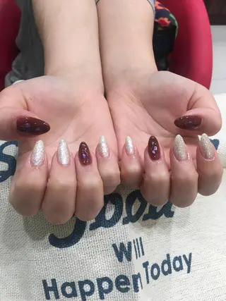 ネイル K's Collection 京都店所属・藤塚 法子のネイルデザイン