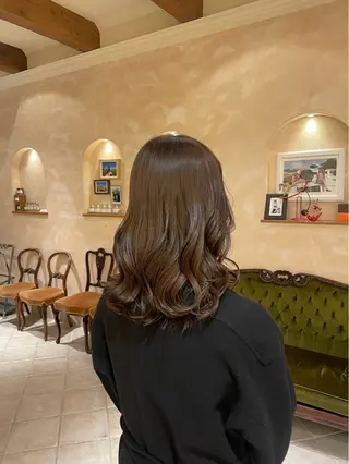 カラー BEAUTRIUM 265所属・北島 菜々美のヘアスタイル