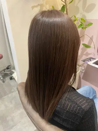 カラー 中尾 真菜のヘアスタイル