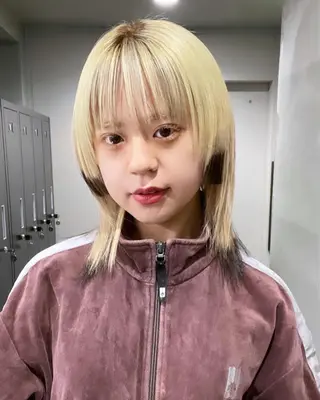 ミディアム カラー 原田 朱里のヘアスタイル