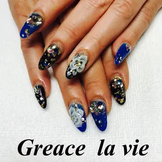 ロング カラー パーマ ヘアアレンジ キッズ ネイル マツエク・マツパ Greace  la vieのネイルデザイン