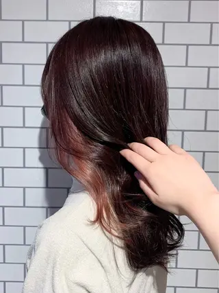 ロング .⋆𝜗𝜚飯岡 彩音.⋆𝜗𝜚のヘアスタイル