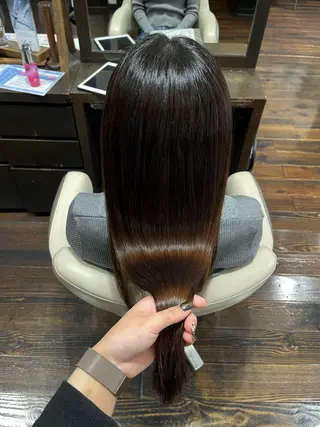 ロング 小林蕗湖/ カット・カラー✨のヘアスタイル