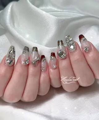 ネイル Hanni ハンのネイルデザイン