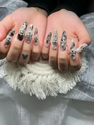 ネイル Lee Nails チップ長さだし専門店のネイルデザイン