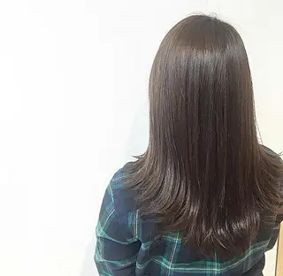 ロング カラー 透明感ハイライト◎ 伊藤夏海のヘアスタイル