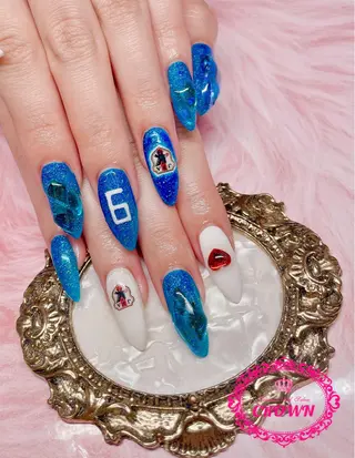 ネイル CROWN プライベートサロンのネイルデザイン