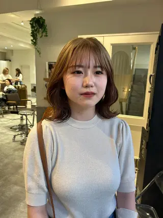 ミディアム カラー 薄暮 マツイ レンのヘアスタイル