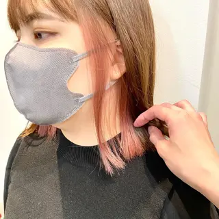 ミディアム カラー ショート/ウルフ ハイトーン/カイセイのヘアスタイル