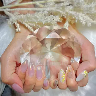 ネイル nailsalon ranunculusのネイルデザイン