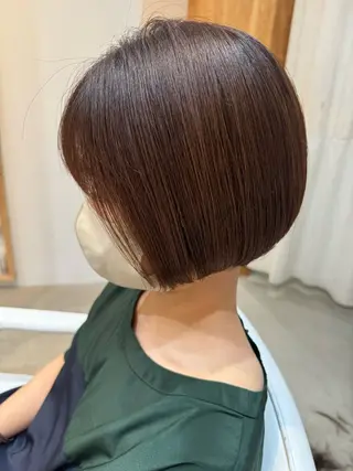 ショート カラー 【un】 MANAのヘアスタイル