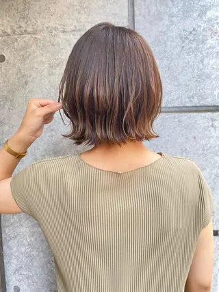 ショート カラー 癖毛救済✂️ボブ /髪質改善ストレートのヘアスタイル