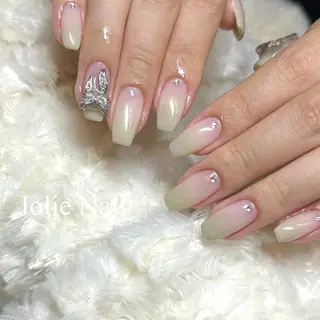 ネイル MIORA︎ マツエク×ネイルのネイルデザイン