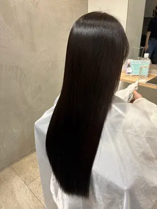 ロング 南雲 由麻のヘアスタイル