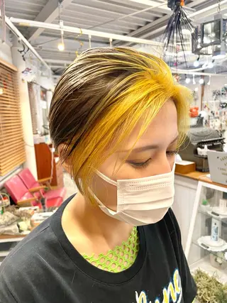 ミディアム カラー インナーカラー 推し ブリーチ  髪質改善のヘアスタイル