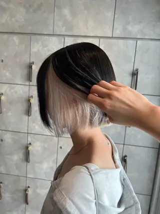ミディアム カラー 🎀ハイトーン・艶 カラー HANA🎀のヘアスタイル