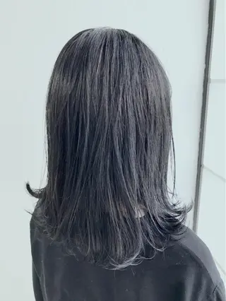 ミディアム lani ブリーチ /ダブルカラーのヘアスタイル