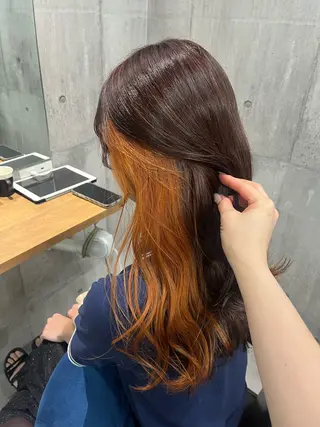 ロング カラー newi赤羽 HINATAのヘアスタイル