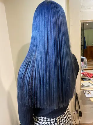 ロング カラー 🌈デザインヘア職人 Kaede🌈のヘアスタイル