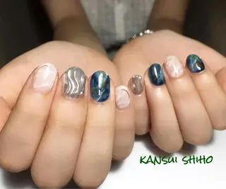 ネイル Elio 国泰寺のネイルデザイン