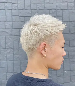 メンズ 前田 輝のヘアスタイル