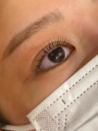 マツエク・マツパ 會田 あかりの眉毛・アイブロウイメージ