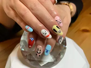 ネイル LAVISH nail salonのネイルデザイン